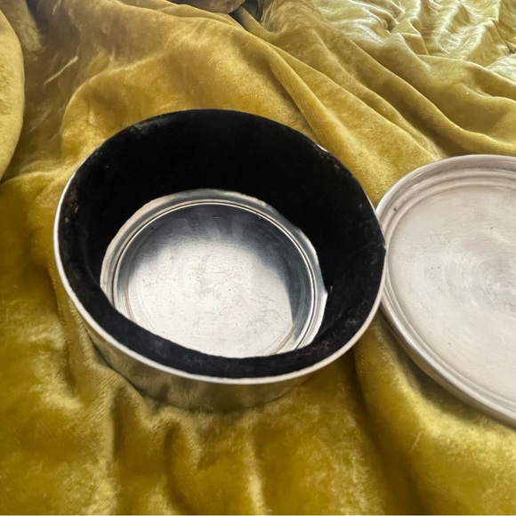 Vintage MCM Schroths Pewter Jewelry Box marked 20 chrome ring box trinket dish - Picture 4 of 9